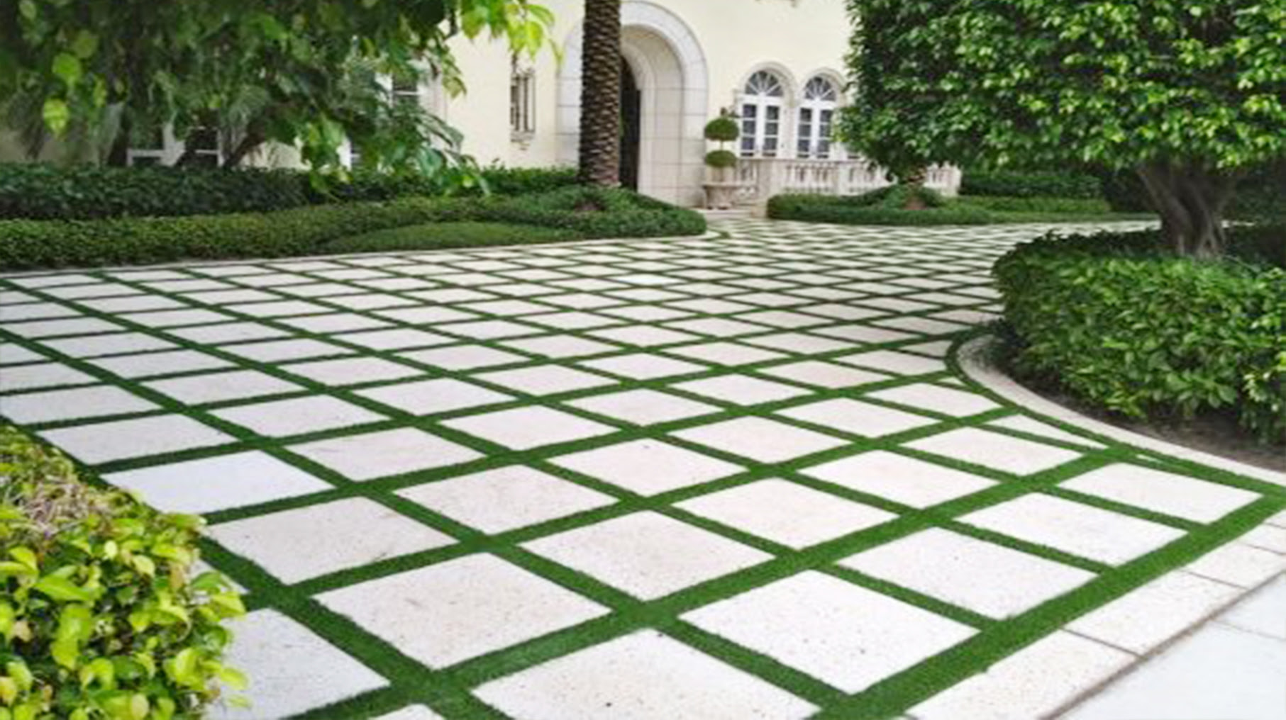 what are the cons of artificial grass - Most homeowners can save time and money on lawn care by choosing to install artificial grass in Toronto