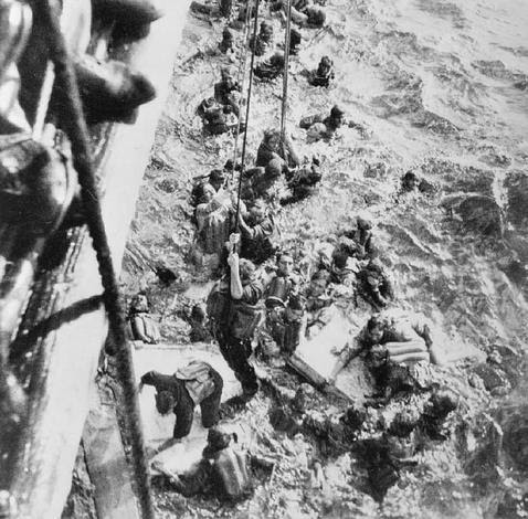 El día que España intentó rescatar al acorazado nazi «Bismarck»