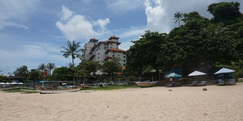 Pantai Sawangan, "Padang Pasir" di Bali Tempat Bersantai 