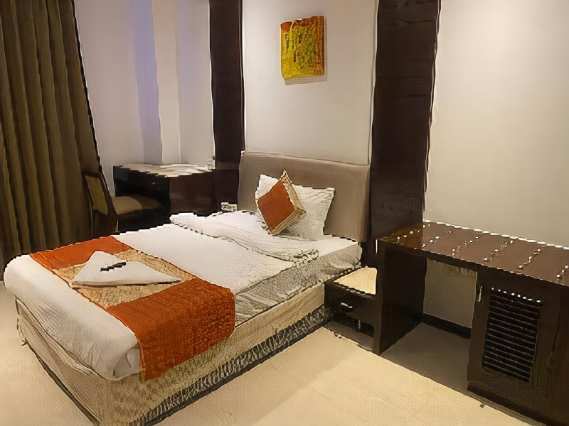 ホテル レ ロイ ニュー デリー を宿泊予約 22年安い料金プラン 口コミ 部屋写真 Trip Com