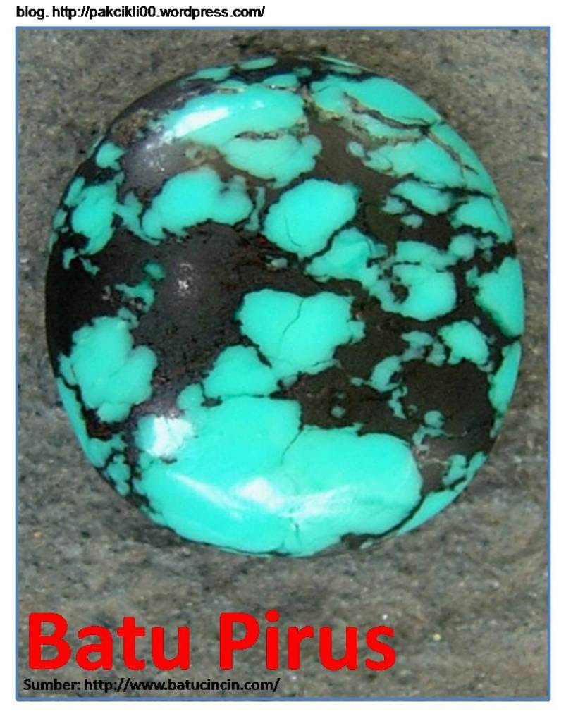 batu permata sebagai batu yang berwarna biru dan hijau dengan jaluran
