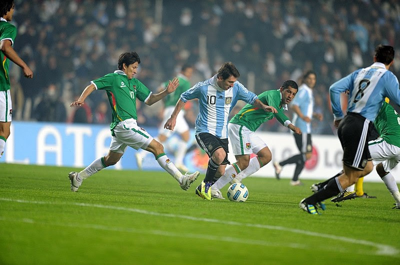 File:Argentina vs Bolivia - 2011-07-01.jpg