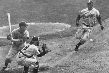 After 43 Years, Yankees and Dodgers Resume Their World Series Rivalry