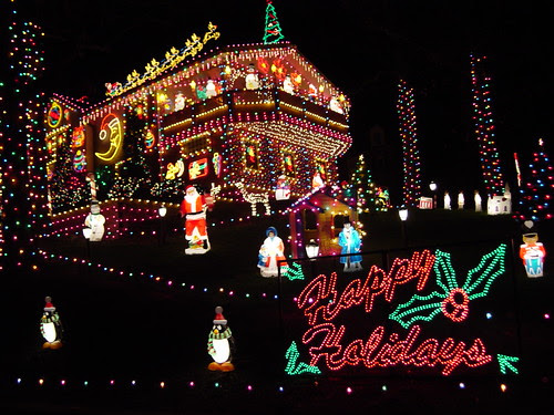 Christmas Outdoor Decorations , Displays & Lights Manufactured by Christmas 