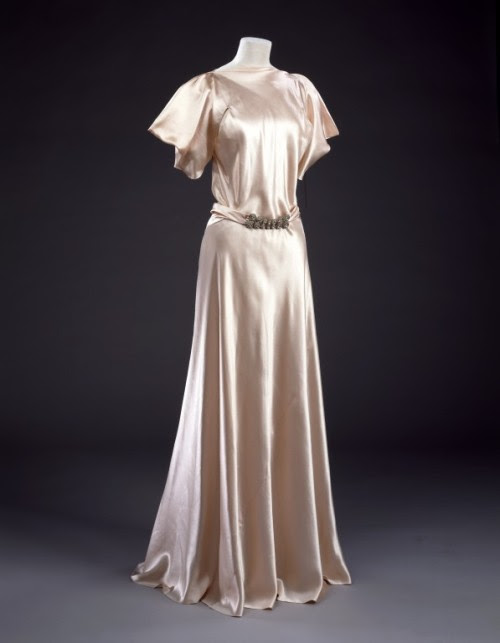 Evening Dress
Madeleine Vionnet, 1932-1934
The Victoria &amp; Albert Museum