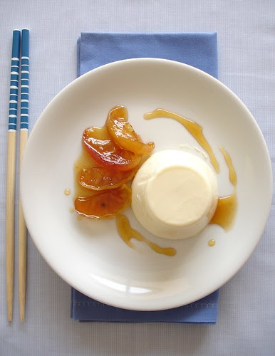 Sake panna cotta