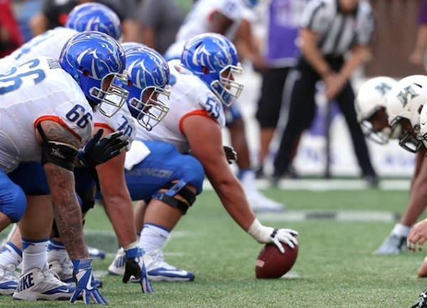 アメリカ人にも自慢できるアメフトポジション紹介 Ol オフェンスライン アメフトプロ審判が語る スポーツ現地生観戦の魅力