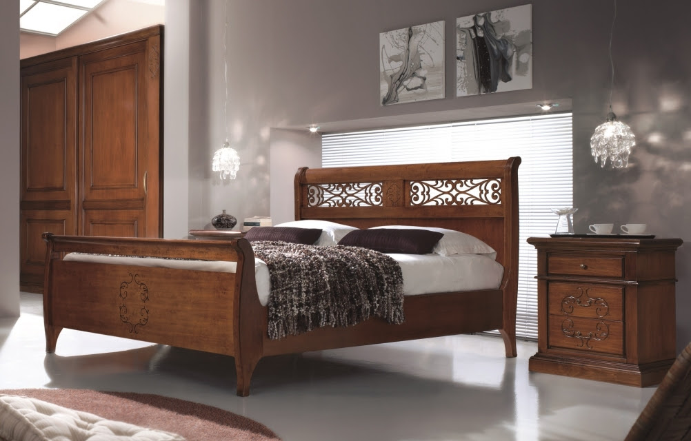 Letti in legno : Letto matrimoniale in legno traforato