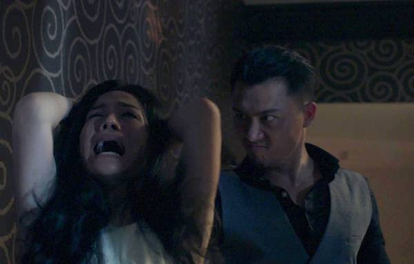  Cô mất rất nhiều mồ hôi, nước mắt, thậm chí bị chấn thương vì vai diễn mới.