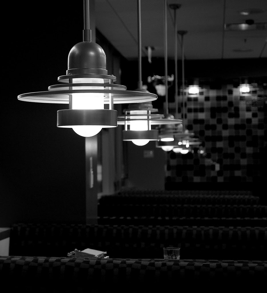 lighting with pentax k20d and pentax DA 35mm f/2.8 1:1 Macro limited