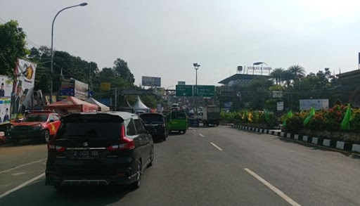 474.648 Kendaraan Tercatat Melintas di Jalur Puncak Bogor selama Libur Natal - inews