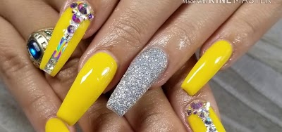 Uñas Acrilicas 2020 Amarillas