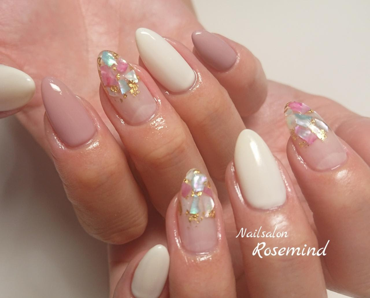 ジェルネイル19 夏ネイル シェルネイル シンプルネイル 阿南市 ネイルサロン Nail Salon Rosemind