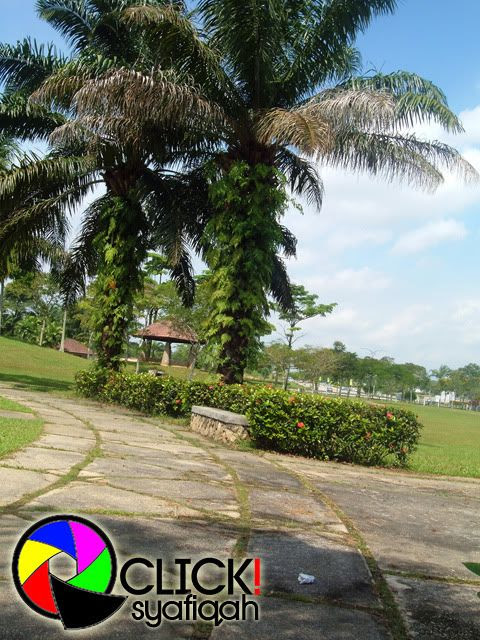 ©2010QClick! - Klik untuk foto yang lebih besar