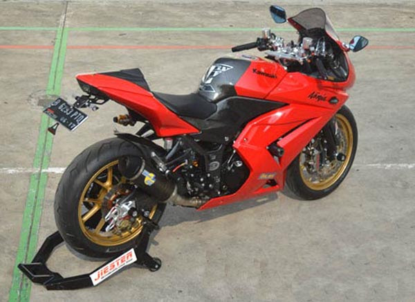 Modifikasi Motor Kawasaki Zx 130 / Kumpulan Foto Modifikasi Zx 130 Oto Modify / Get the latest ...