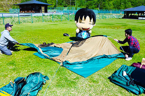 キャンプの仕方 テント設営 木祖村観光大使いっせー公式ホームページ