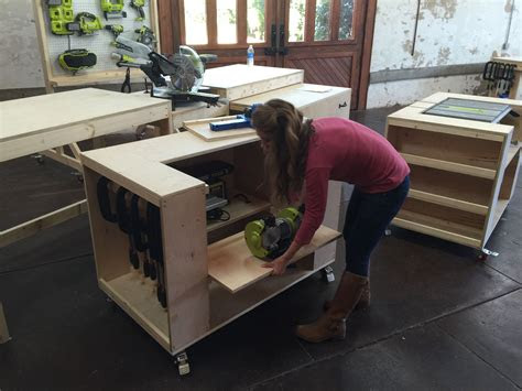 ana white build  ultimate roll  workbench system