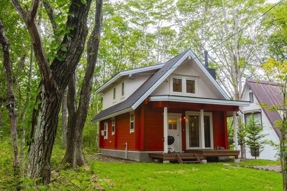 茨城で小さなかわいい家で暮らそう 北欧風三角屋根の可愛いおうち Nikkenso 茨城県水戸市 笠間市でライフスタイルから選べる家づくり
