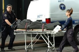 Man found dead on roof of Yale