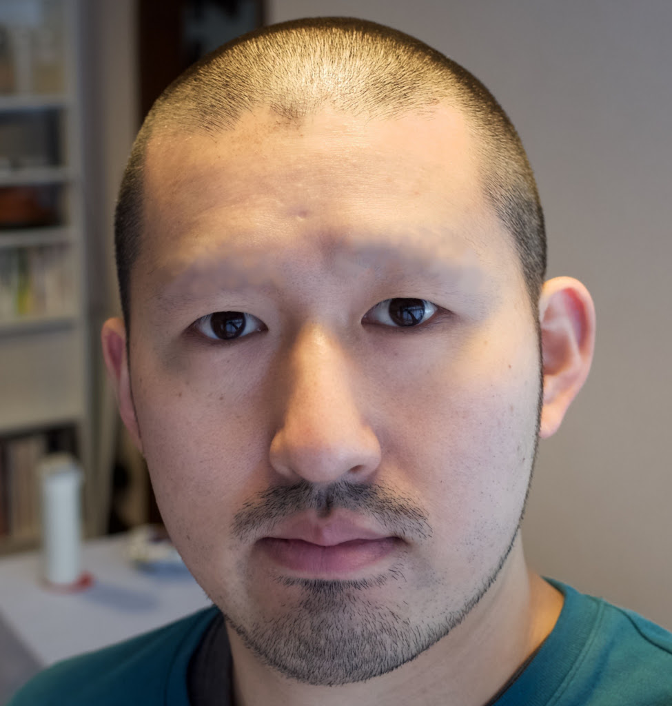 眉毛を整えるのに失敗すると最終的には全部剃るしかなくなる Mikinote