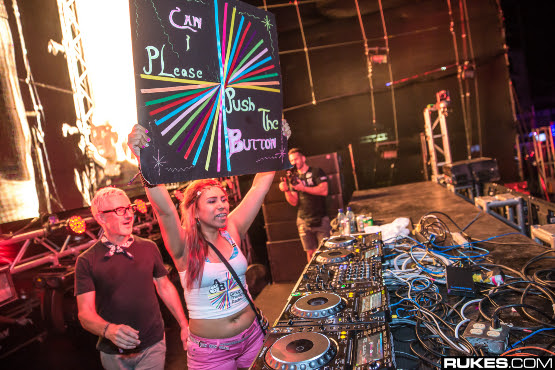 Above Beyond Give Fans A Surprise Release With Waltz