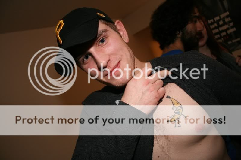 Taz and tweety tattoo pictures. Taz Your personal love of Tweety bird is not