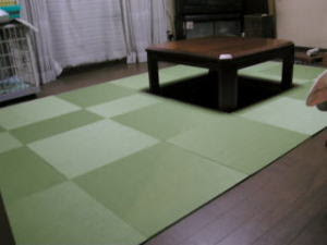 厚さ6mmのタイルカーペット畳 現場施工で納期も大幅短縮可能です