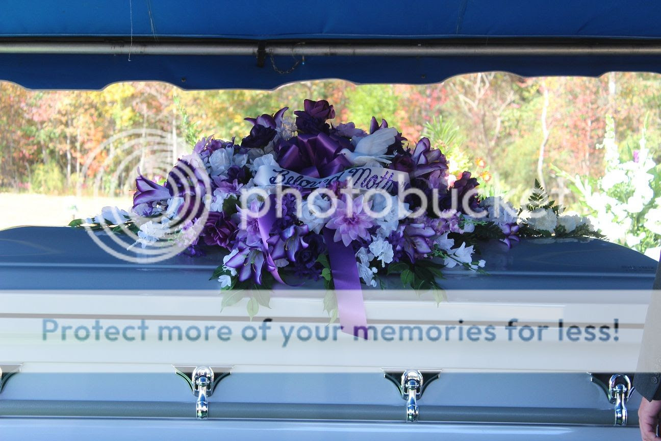 photo funeral21_zps04f93300.jpg