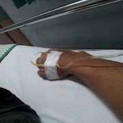 22+ Ide Istimewa Gambar Tangan Di Infus