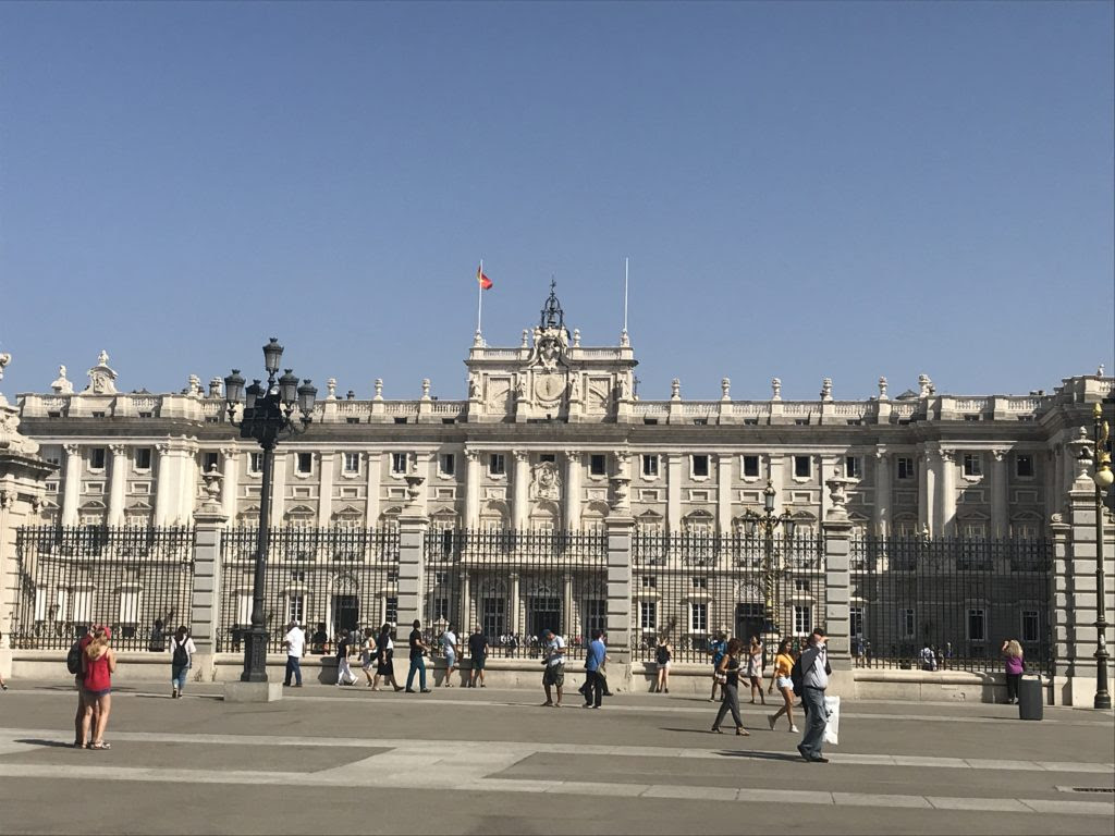 スペイン ウォークツアーでマドリード市内観光 Spain City Walk Tour In Madrid Why Go Why Not