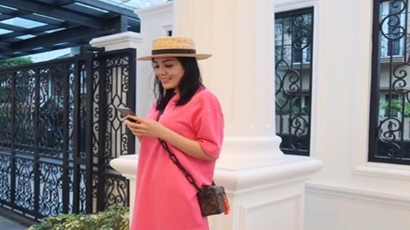 Wow! Rumah Mewah Nindy Ayunda, Megah Dilengkapi Salon dan Lif