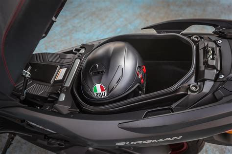 suzuki burgman    review mcn