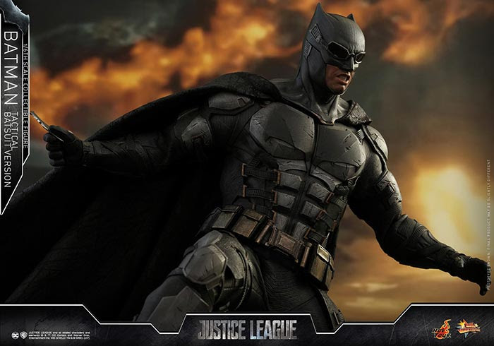 Traje táctico de Batman en la Liga de la Justicia