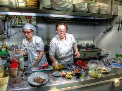 High  Kitchens on High End Restaurants Are Starting To Punish No Shows   Business