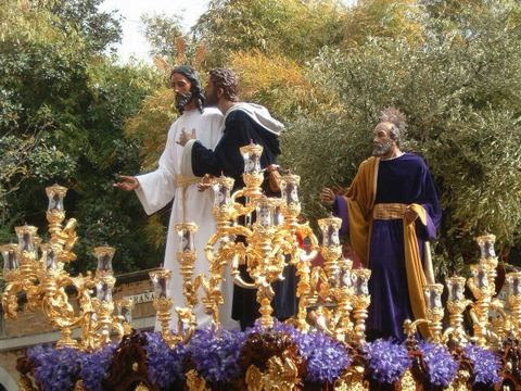 http://www.rafaes.com/glorias-2005/ss2005-redncion-RAFAES-3846516100015.jpg