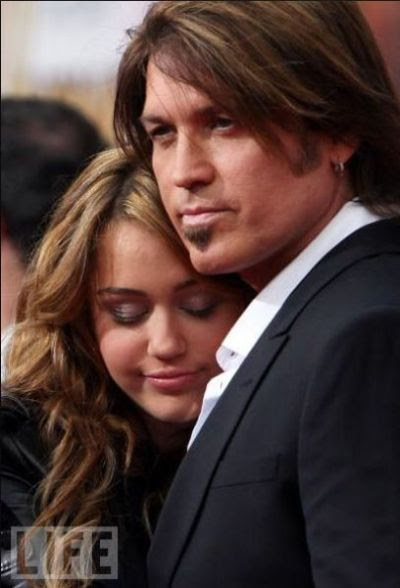 Famous Daughters and Fathers (31 pics) Famous Daughters and Fathers (31 pics)
