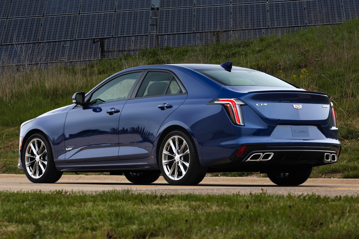2020 Cadillac CT4-V Lands With A 320 HP 2.7L Turbo | GM ...