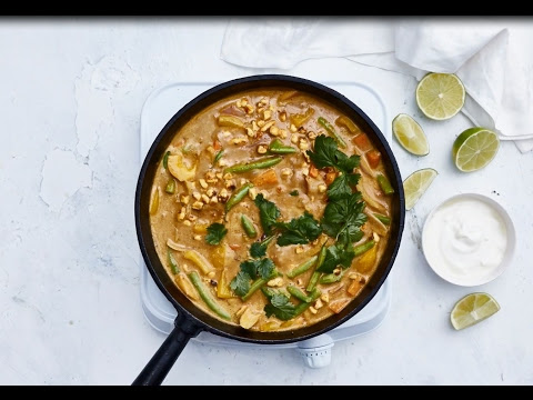 VIDEO : mifu curry • valio reseptit - intian curry valtaa keittiön! valmista curryn makuisesta mifusta, kasviksista ja kookosmaidosta herkullinen kokonaisuus ja tarjoa se ...