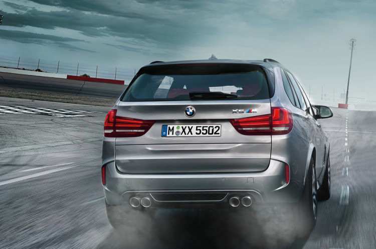 BMW-X5-M-wallpaper-6