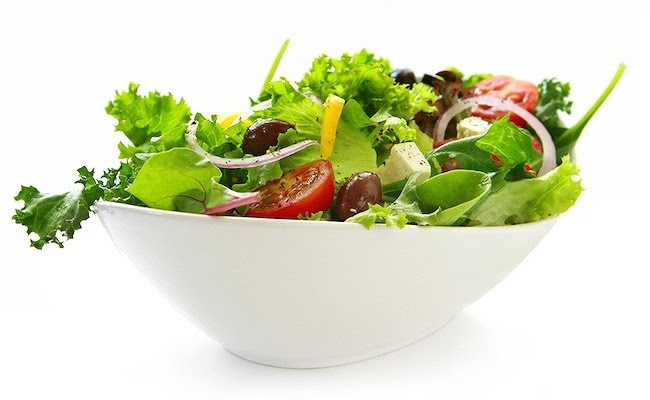 赤ちゃんは野菜サラダをいつから食べられる 離乳食専門家が教えます ベビーカレンダー