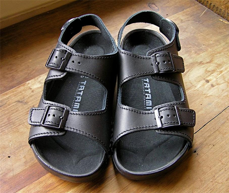 Clothing, Shoes  Accessories  Women's Shoes  Sandals  Flip Flops