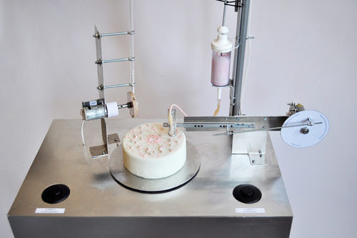 Automatic Cake Decorator Neatorama