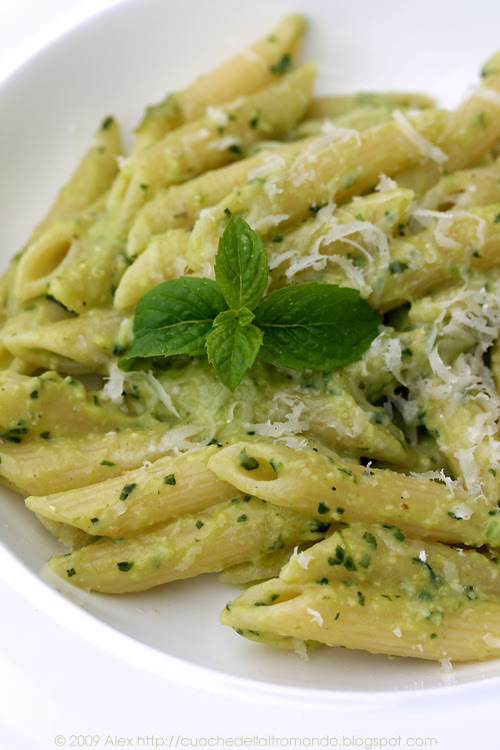 Pasta al pesto di asparagi