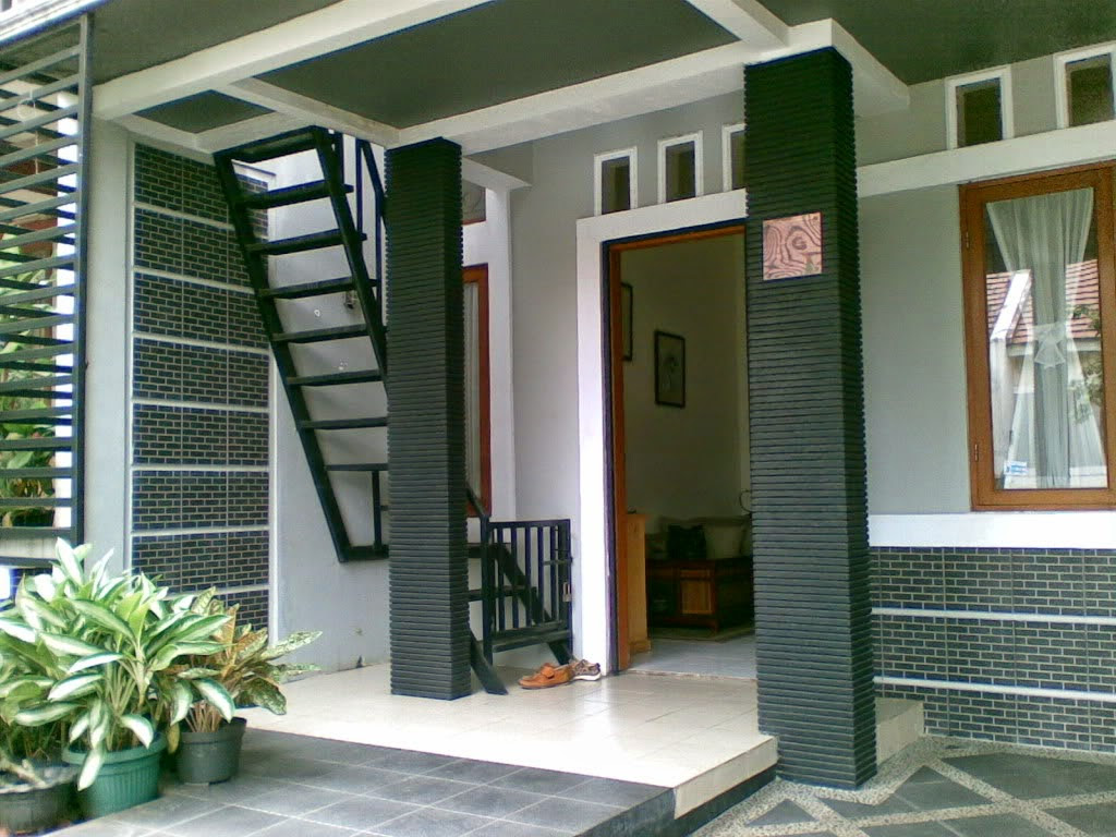 Percantik Teras Rumah Dengan Batu Alam Model Rumah Minimalis 21 Com