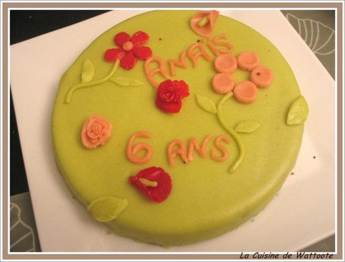 Gateau D Anniversaire Fleur La Cuisine De Wattoote