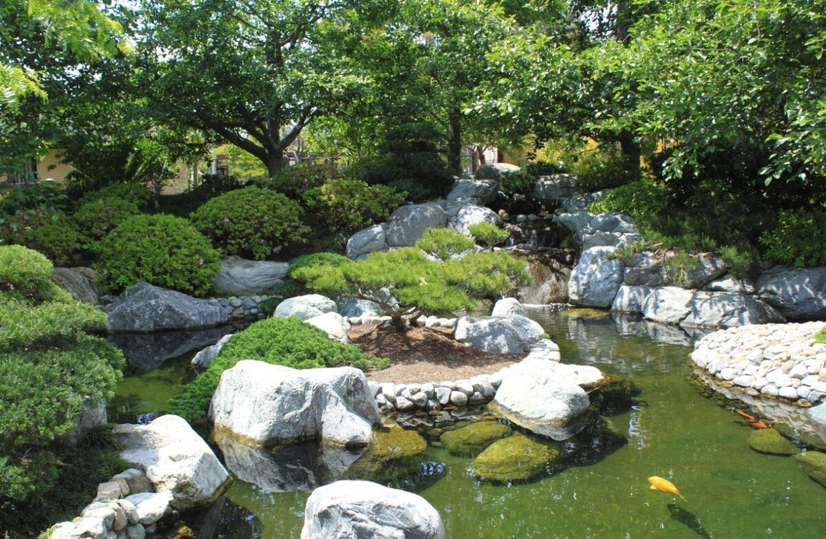 Small Japanese Garden Ideas Uk