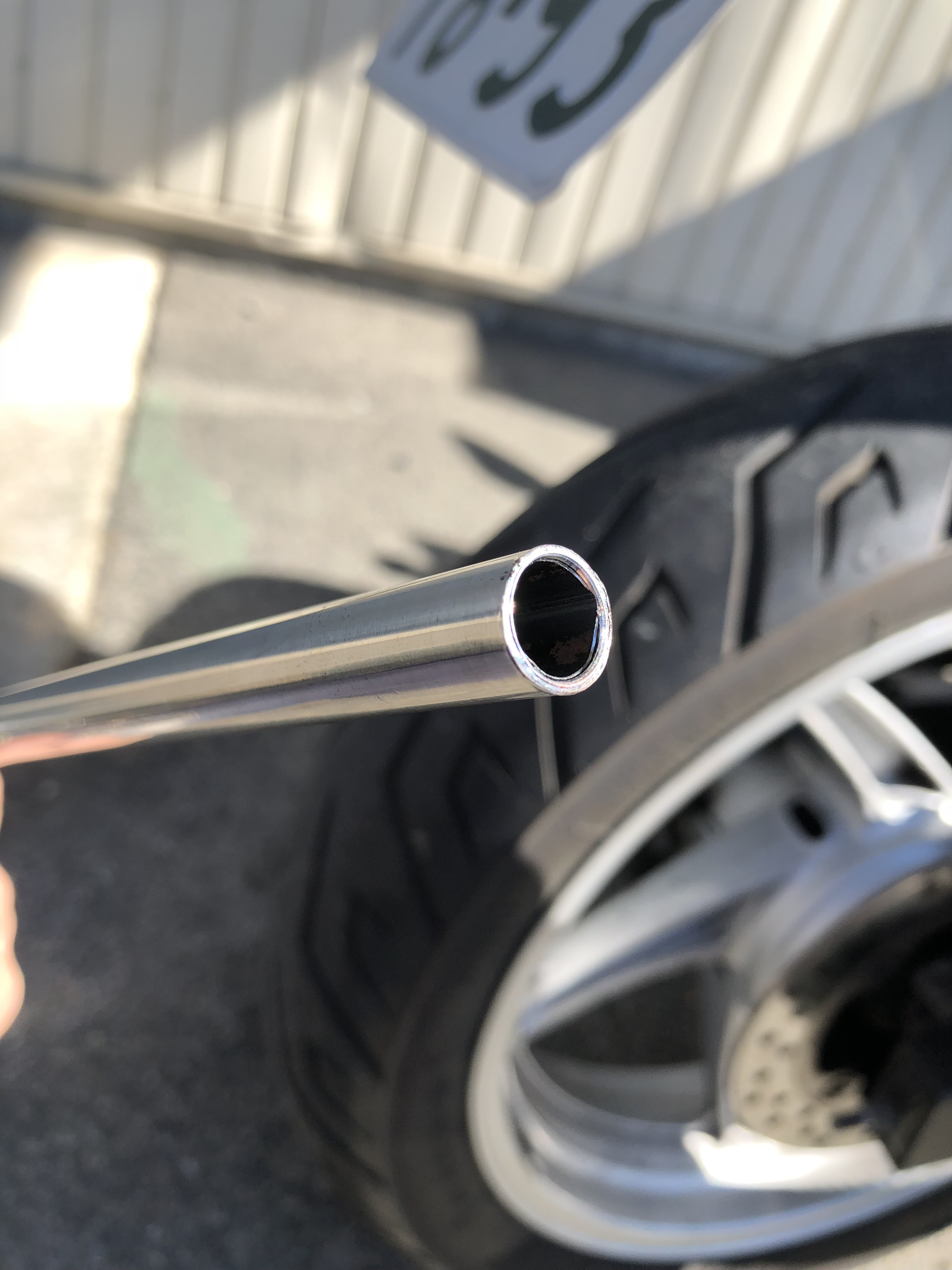 Cbr250r Mc41 に自作サイレンサー取り付け カルルン