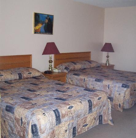 1908 Cranbrook St N,