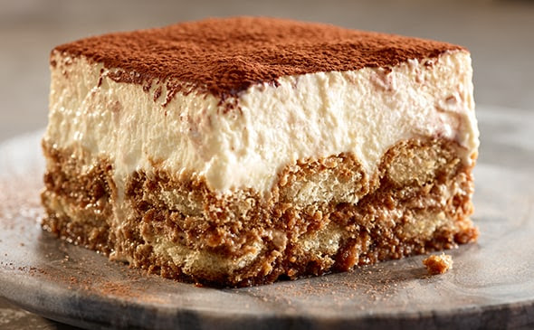 Tiramisu (V) | Lunch & Dinner Menu | Olive Garden Italian ...