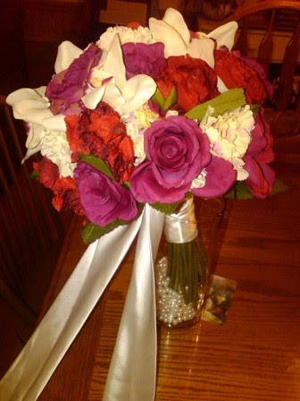 dark pink flowers wedding. wedding bride bouquet pink